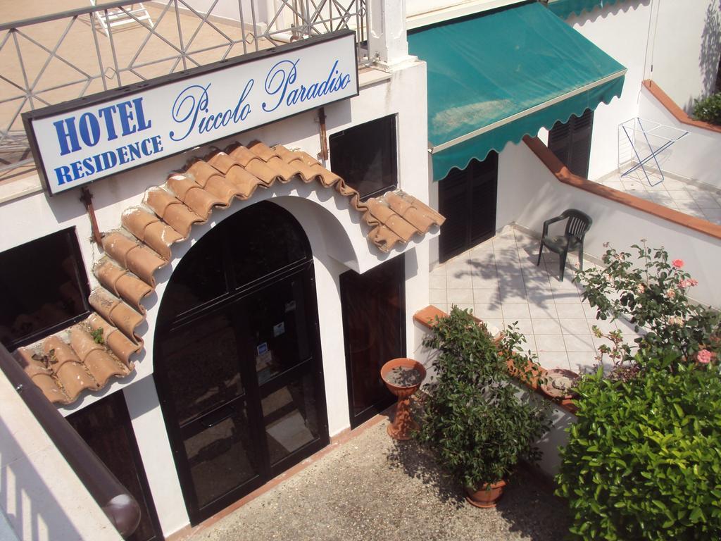 Hotel Piccolo Paradiso Di Роді-Гарганіко Екстер'єр фото