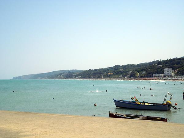 Hotel Piccolo Paradiso Di Роді-Гарганіко Екстер'єр фото